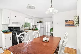 187 Low St, Newburyport, MA 01950 - Photo 4