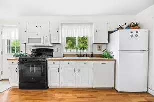 187 Low St, Newburyport, MA 01950 - Photo 8