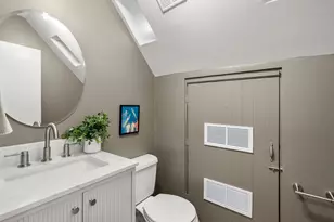22 Shawmut St, Boston, MA 02116 - Photo 6