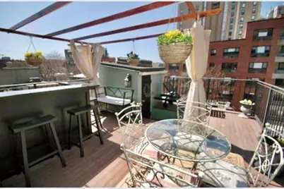22 Shawmut St #TH, Boston, MA 02116 - Photo 1