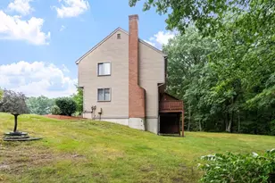 119 Cortland Cir, Leominster, MA 01453 - Photo 30