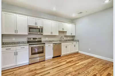3 Neilon Park #3, Malden, MA 02148 - Photo 2