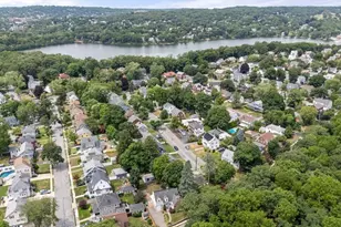 94 Grove St, Medford, MA 02155 - Photo 34