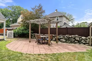 94 Grove St, Medford, MA 02155 - Photo 30