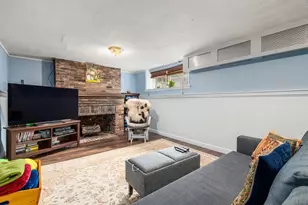 94 Grove St, Medford, MA 02155 - Photo 24
