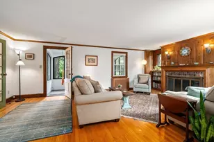 94 Grove St, Medford, MA 02155 - Photo 8