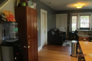 183 Compos St, Somerset, MA 02726 - Photo 8