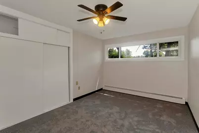 91 Partridge Ln #91, Chicopee, MA 01022 - Photo 14