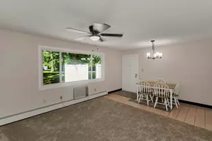 91 Partridge Ln, Chicopee, MA 01022 - Photo 2