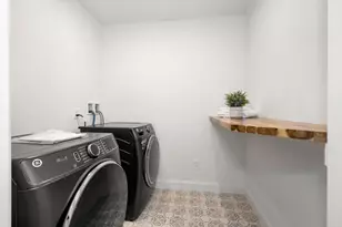 68 Barnard Ave, Watertown, MA 02472 - Photo 22
