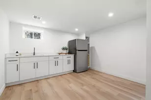 68 Barnard Ave, Watertown, MA 02472 - Photo 32