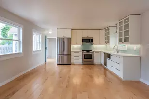 8 Hideaway Pl, Rockport, MA 01966 - Photo 2
