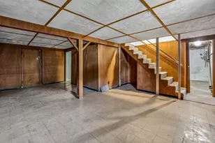 105 Crane St, Dedham, MA 02026 - Photo 28