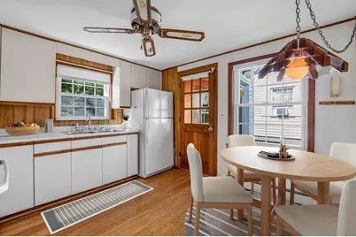 105 Crane Street, Dedham, MA 02026 - Photo 4