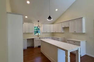 20 Highland Ave, West Boylston, MA 01583 - Photo 8