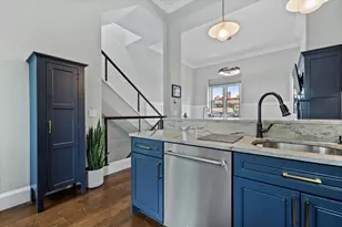 44 High St, Boston, MA 02129 - Photo 14