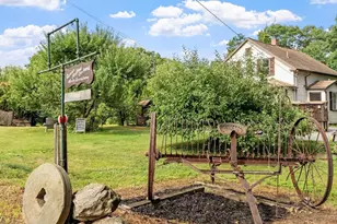 32 Ward, Tewksbury, MA 01876 - Photo 4