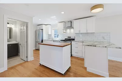 82 Putnam St #2, Winthrop, MA 02152 - Photo 6