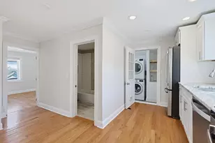 82 Putnam St, Winthrop, MA 02152 - Photo 10