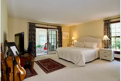 360 Pinehurst #360, East Longmeadow, MA 01028 - Photo 20