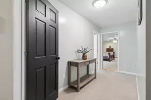13 Country Club Rd, Sterling, MA 01564 - Photo 28
