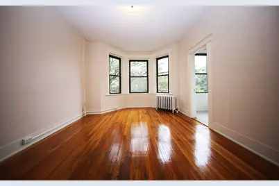 39 Hemenway St #19, Boston, MA 02115 - Photo 1