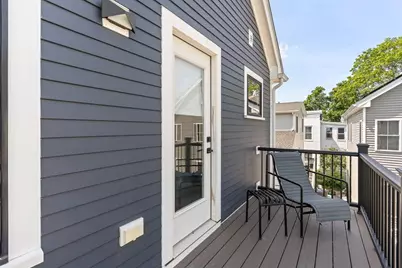 9 Jackson #9, Cambridge, MA 02140 - Photo 32