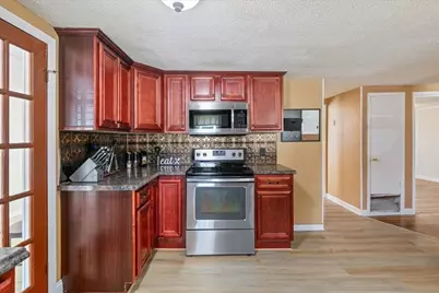 15 Westwood Terrace, Lawrence, MA 01843 - Photo 10