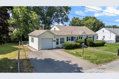 15 Westwood Terrace, Lawrence, MA 01843 - Photo 2
