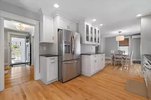 19 Barnard Rd, Worcester, MA 01605 - Photo 2