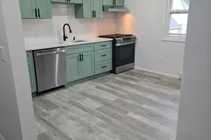 520 June St, Fall River, MA 02720 - Photo 2