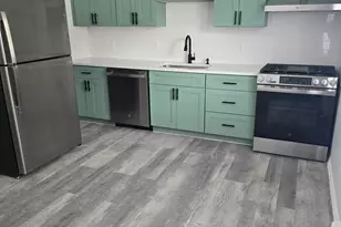 520 June St, Fall River, MA 02720 - Photo 6