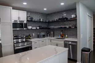 104 Johnson Rd, Chicopee, MA 01022 - Photo 6