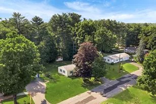 44 Deerfield Dr, Northampton, MA 01062 - Photo 24
