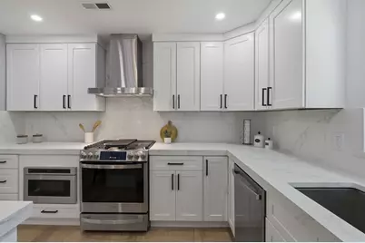 6-8 Linden Rd, Melrose, MA 02176 - Photo 6