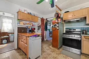 16 Floral Ave, Malden, MA 02148 - Photo 10