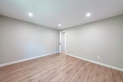 23 Taunton Street, Bellingham, MA 02019 - Photo 12