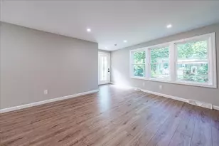 23 Taunton St, Bellingham, MA 02019 - Photo 6
