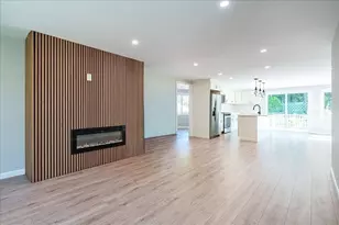 23 Taunton St, Bellingham, MA 02019 - Photo 4