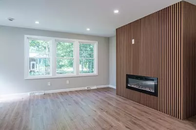 23 Taunton Street, Bellingham, MA 02019 - Photo 6