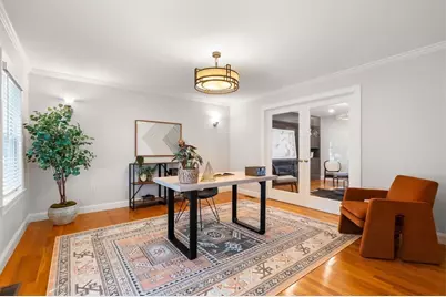 107 Rowe Street, Newton, MA 02465 - Photo 16