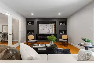 107 Rowe St, Newton, MA 02465 - Photo 14