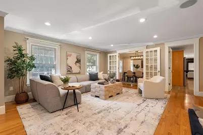 107 Rowe Street, Newton, MA 02465 - Photo 6