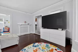 17 Estes St, Everett, MA 02149 - Photo 6