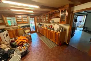 842 Church St, North Adams, MA 01247 - Photo 8