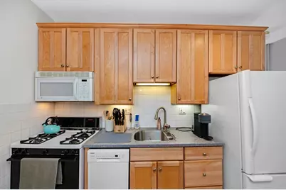 249 Bunker Hill Street #1F, Boston, MA 02129 - Photo 6