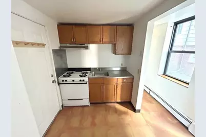 22 University Road #1B, Somerville, MA 02445 - Photo 2