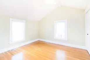 9 G St, Boston, MA 02127 - Photo 14