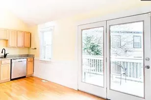 9 G St, Boston, MA 02127 - Photo 8