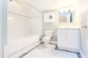 9 G St, Boston, MA 02127 - Photo 10